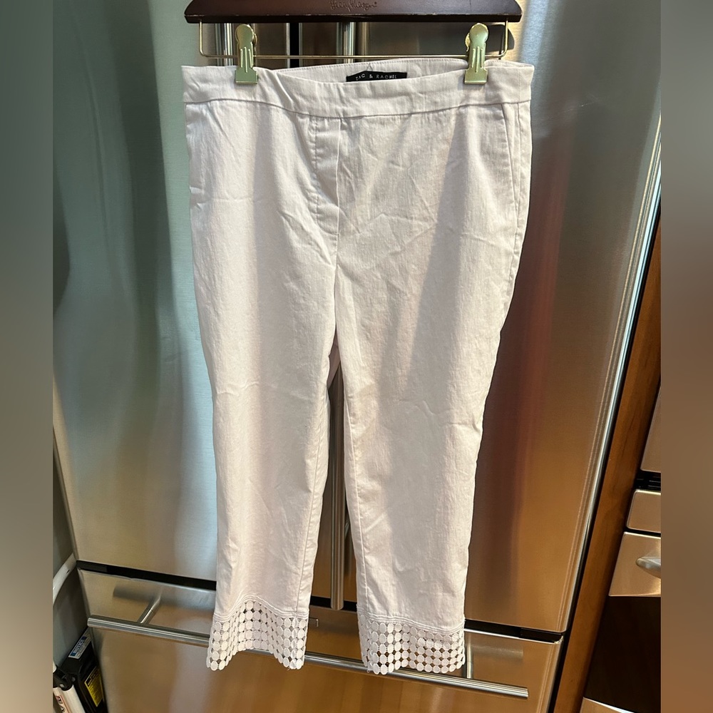 Zach and Rachel Capri pants white size 10